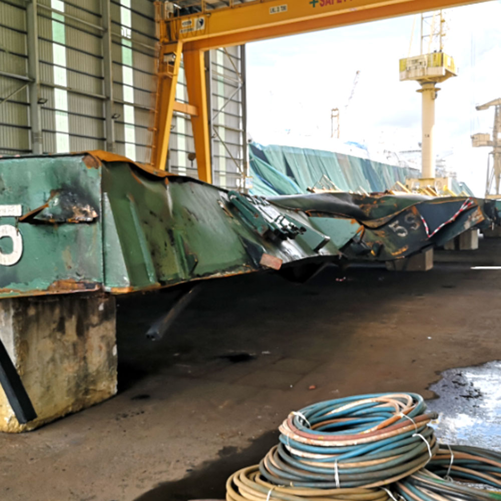 Hatch Cover Damage Condition